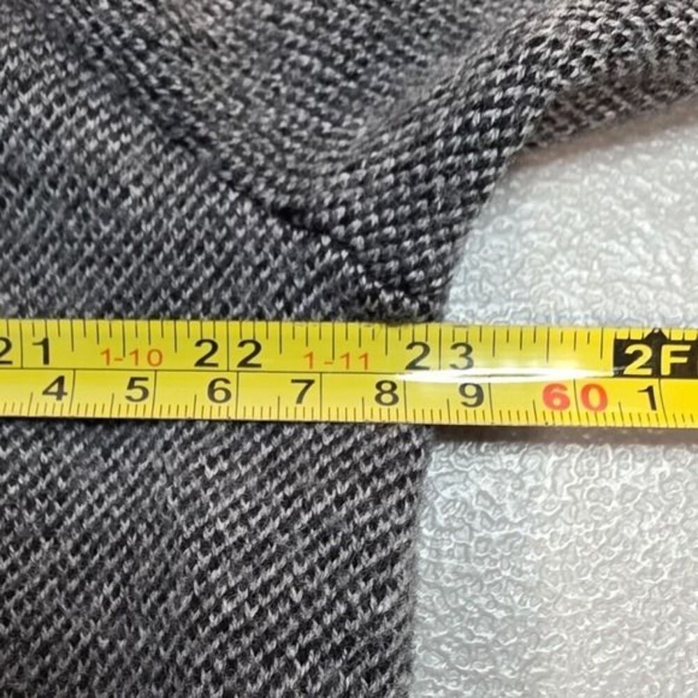 Untuckit Mens XXL Gray Black Spitler Merino Wool Two Tone Sweater - Picture 7 of 11
